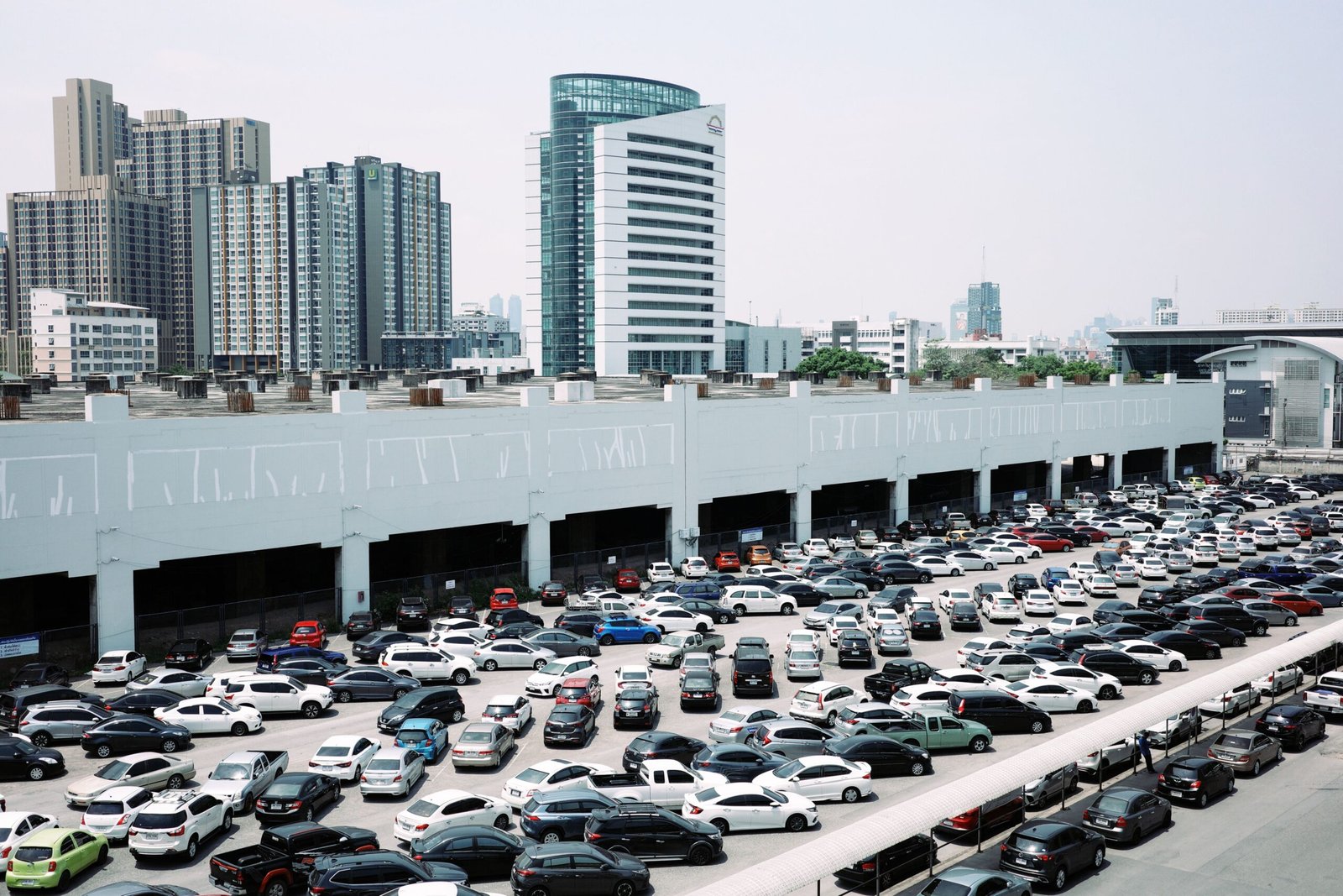 Park and Ride airport car park, off-site shuttle parking